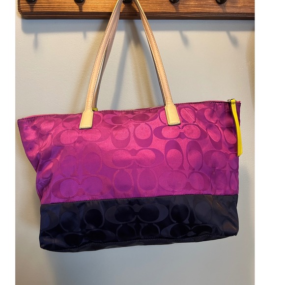 Coach legacy weekend east west zip Tote Bag purse - Picture 10 of 16